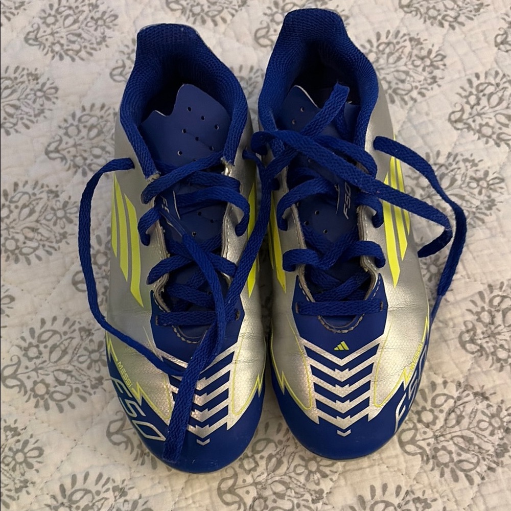 Messi soccer cleats size 2